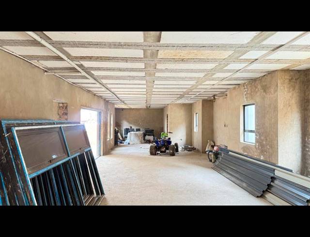 4 BEDROOM HOUSE FOR SALE IN GOLDEN FIELDS ESTATE